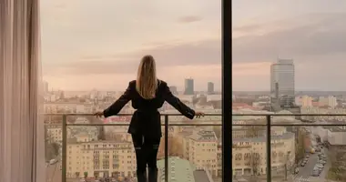 Wohnung 3 zimmer in Warschau, Polen