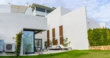 Haus 3 Schlafzimmer in Casares, Spanien
