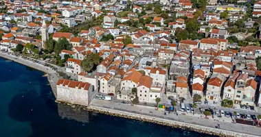 Maison 6 chambres dans Kastel Stafilic, Croatie