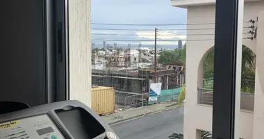 Dom 6 pokojów w Demos Agiou Athanasiou, Cypr