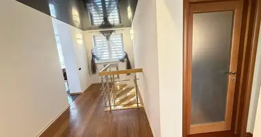 5 room apartment in Minsk, Belarus