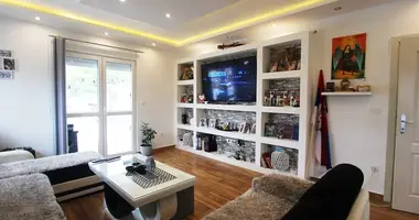 Квартира 5 спален в Бар, Черногория