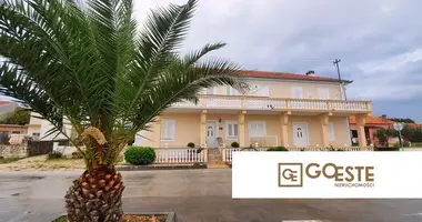 Дом 5 комнат в Opcina Dezanovac, Хорватия