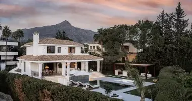 Haus 5 Schlafzimmer in San Pedro Alcantara, Spanien