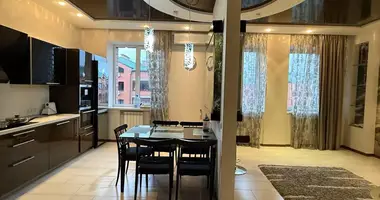 5 room apartment in Minsk, Belarus