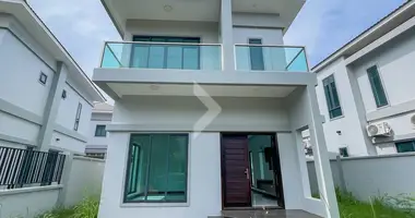 Villa 3 bedrooms in Svay Thom, Cambodia