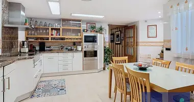 Apartment in Alicante, Spain