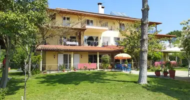 Chalet 12 chambres dans Oreokastro Municipality, Grèce