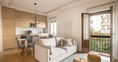 3 bedroom apartment in Madrid, Spain