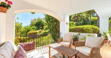 3 bedroom apartment in Benahavis, Spain