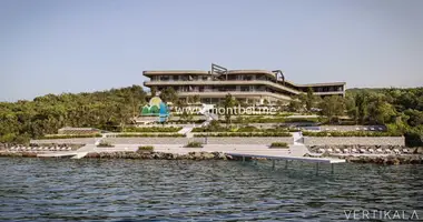 Отель в Радовичи, Черногория