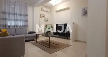 Mieszkanie 4 pokoi w Tirana Municipality, Albania