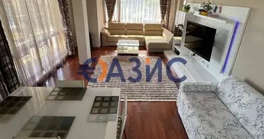 Квартира 3 комнаты в Святой Влас, Болгария