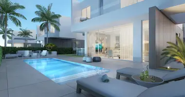 4 bedroom house in Paralimni, Cyprus