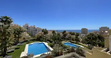 Apartamento 3 habitaciones en Dos Hermanas, Španjolska