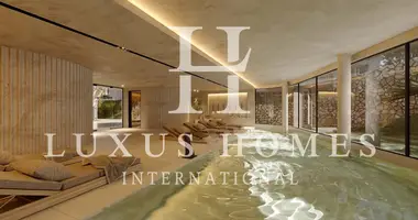 Квартира 4 комнаты в Эстепона, Испания