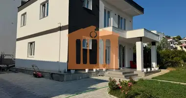 Дом 5 комнат в Golem, Албания