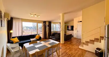 Apartamento 3 habitaciones en Sveti Vlas, Bulgaria