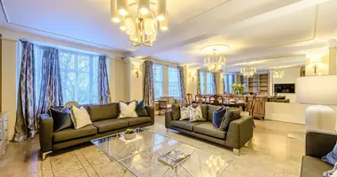 Квартира 4 спальни в Лондон, Великобритания