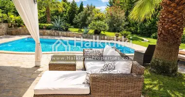 Villa 6 chambres dans Skala Fourkas, Grèce