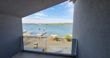 Apartamento 2 habitaciones en Opcina Dezanovac, Croacia