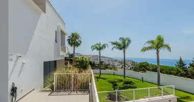 Haus 4 Schlafzimmer in Malaga, Spanien