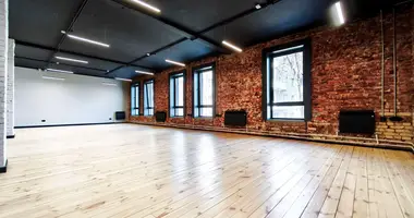 Büro 83 m² in Minsk, Belarus