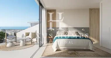 Apartamento 4 habitaciones en Benalmadena, Španjolska
