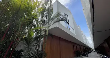 Reihenhaus in Kerobokan Kelod, Indonesien