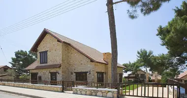 Maison 4 chambres dans Souni Zanatzia, Chypre