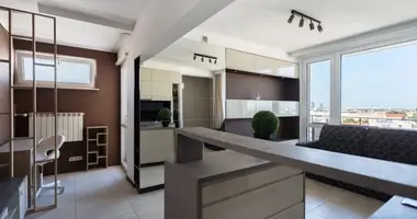 1 room apartment in Warsaw, Poland