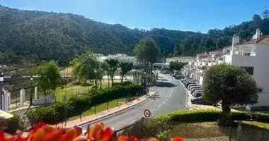 4 bedroom house in Benahavis, Spain
