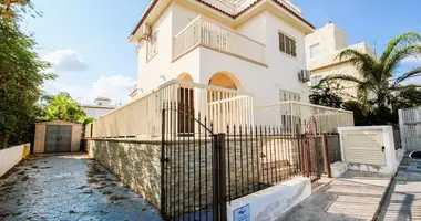 Villa en Paralimni, Chipre