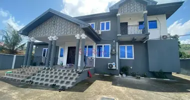 Dom 5 pokojów w Dzorwulu, Ghana
