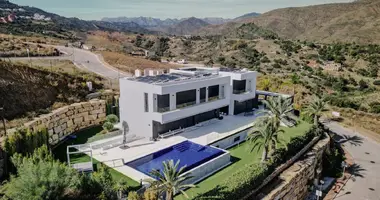 Villa 5 bedrooms in Mijas, Spain