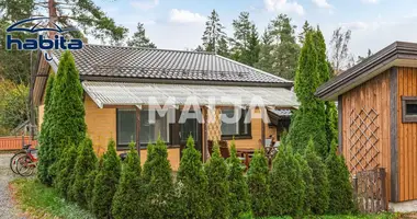 Дом в Helsinki sub region, Финляндия