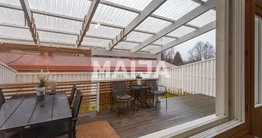 Mieszkanie 3 pokoi w Tampere sub region, Finlandia