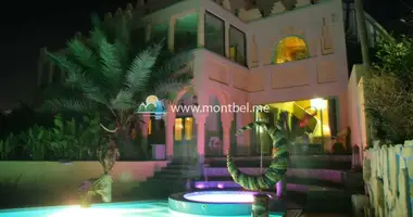 Casa 6 habitaciones en Pecurice, Montenegro