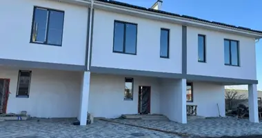 3 room house in Lymanka, Ukraine