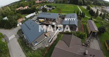Haus 5 zimmer in Verwaltungsgemeinschaft Helsinki, Finnland