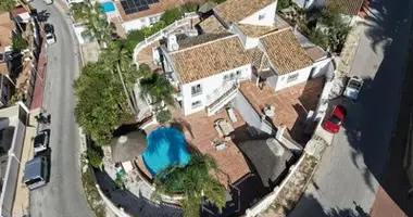 Dom 4 pokoi w Mijas, Hiszpania