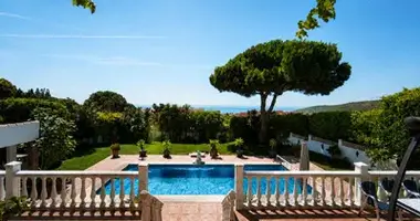 3 bedroom house in Manilva, Spain