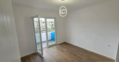 Квартира 2 комнаты в Тирана, Албания