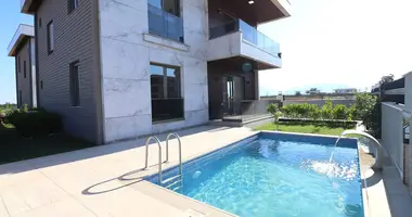 Villa 5 zimmer in Dosemealti, Türkei