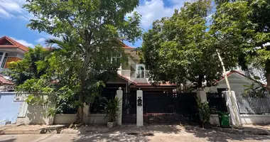 4-Zimmer-Villa in Sangkat Phsar Daeum Thkov, Kambodscha