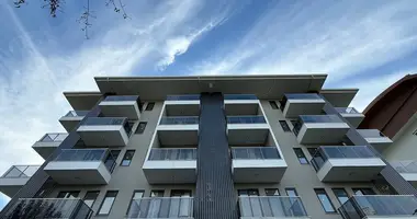 1 bedroom apartment in Muratpasa, Turkey