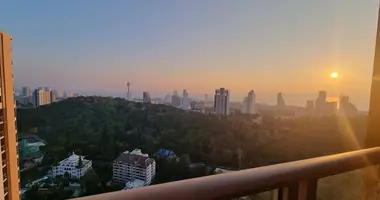 Condo 2 chambres dans Pattaya, Thaïlande