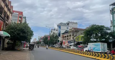 Casa 7 habitaciones en Sangkat Boeng Tumpun 1, Camboya
