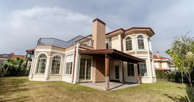 Villa 5 zimmer in Dosemealti, Türkei