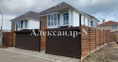 Haus 4 zimmer in Odessa, Ukraine